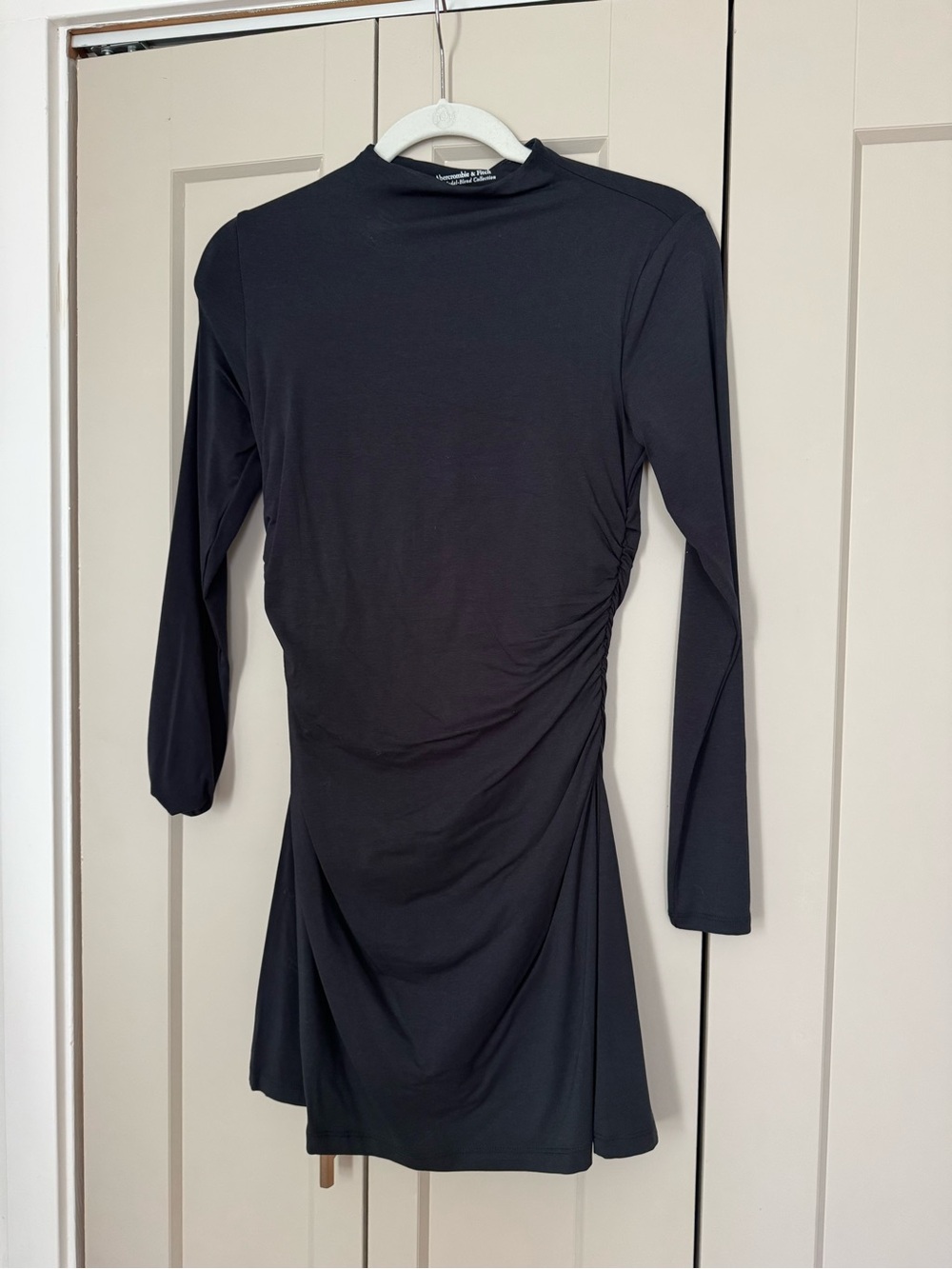Abercrombie & Fitch Black Long-Sleeve Side-Ruched Mini Dress